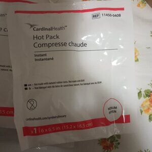 Cardinal Health hot package, size medium